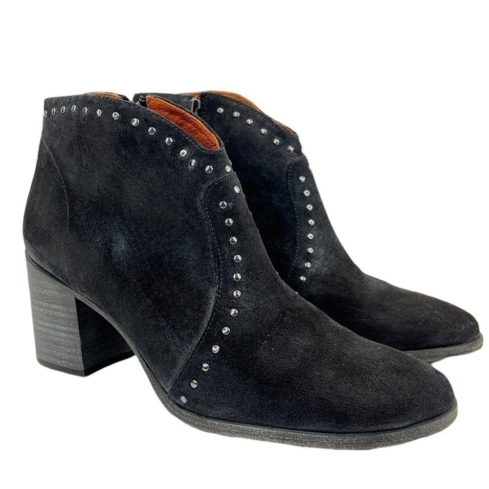 Frye Women’s Nora Stud Zip Short Booties Boots - Picture 1 of 14